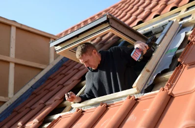 Pose de fenêtres de toit Velux à Innimond